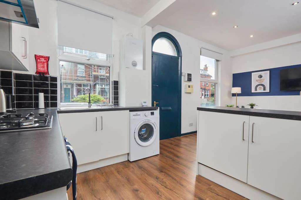 Large House Close To Leeds - Ideal For Groups المظهر الخارجي الصورة