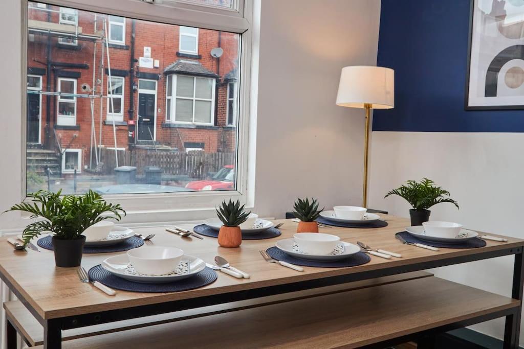Large House Close To Leeds - Ideal For Groups المظهر الخارجي الصورة
